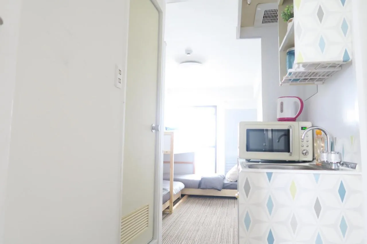 Apartment Simply White Guest Room302 Ōsaka Japan